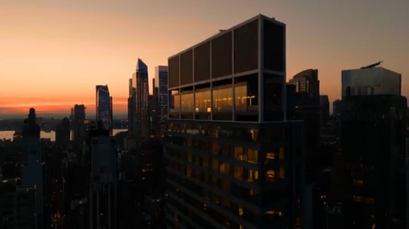 nomad-40659 thumbnail