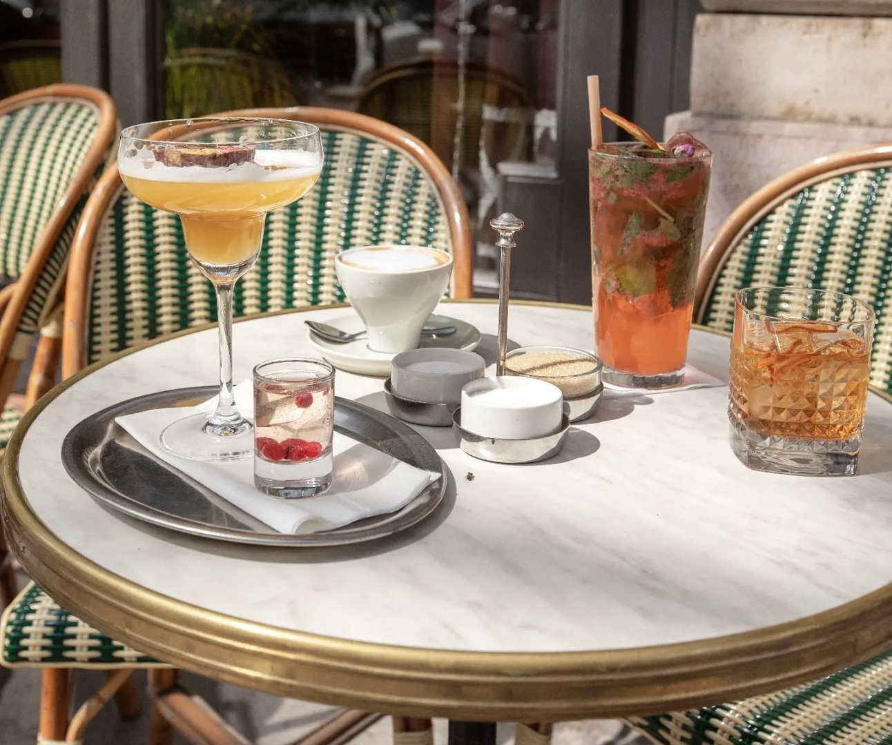 A cocktail on the terrace of Callas Café & Restaurant, right next to the Opera