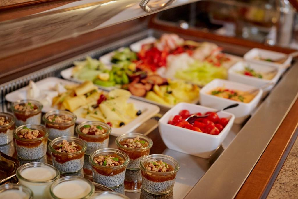 Svédasztalos reggeli a Callasban