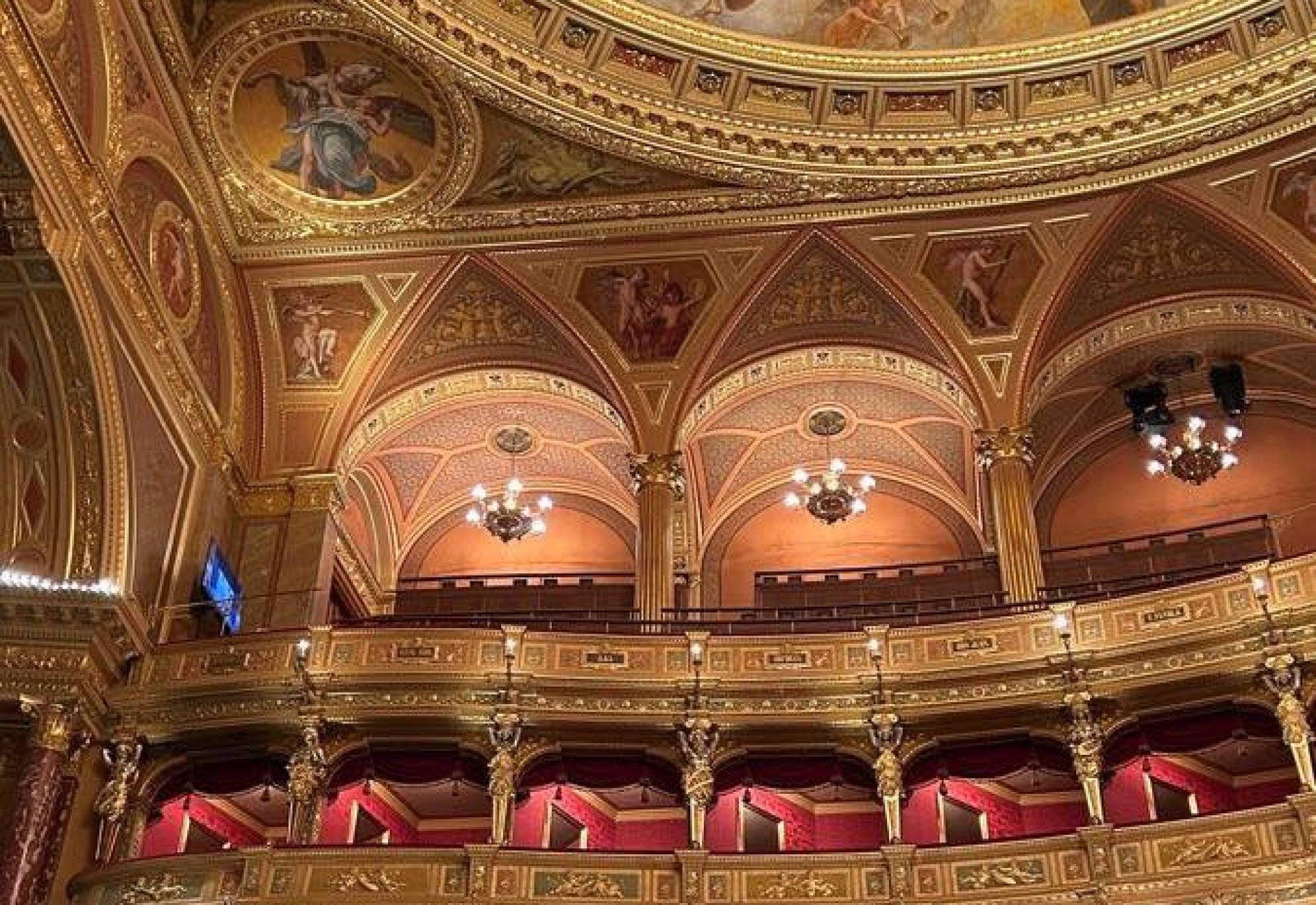 Unforgettable hotel next to the Opera in Budapest